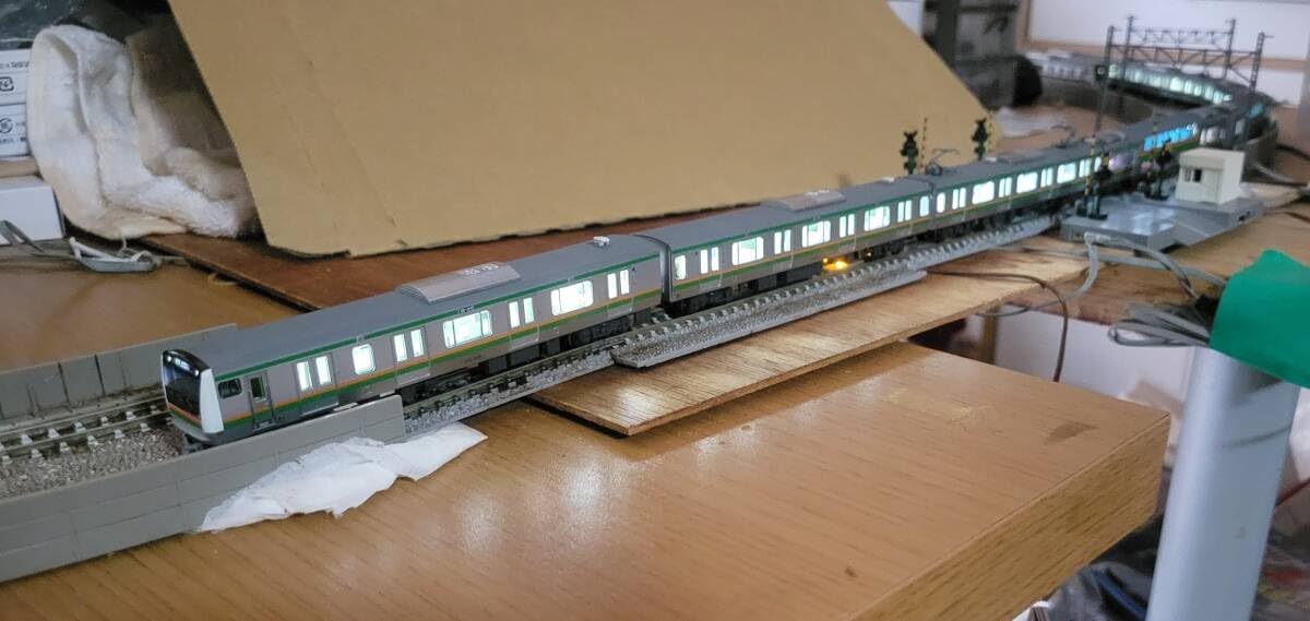 【室内灯有】KATO 10-1267〜70 E233系3000番台 15両 室内灯有】KATO 10-1267〜70 E233系3000番台 15両 - メルカリ